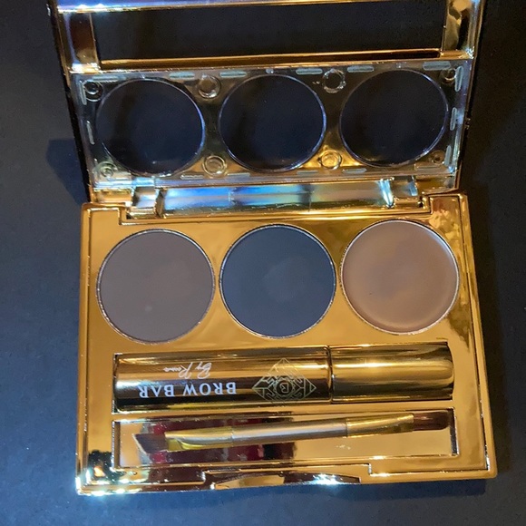 Brow bar by teens - Picture 2 of 4